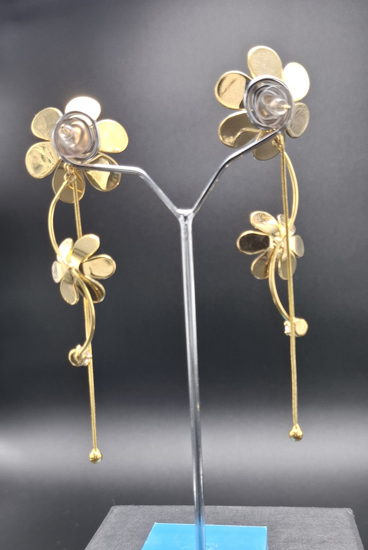 Premium Anti-Tarnish Earrings - Effortless Luxury, Crafted to Last