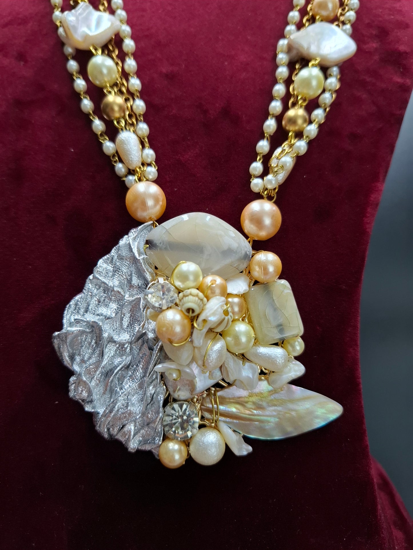 Moon Petal Shell Necklace