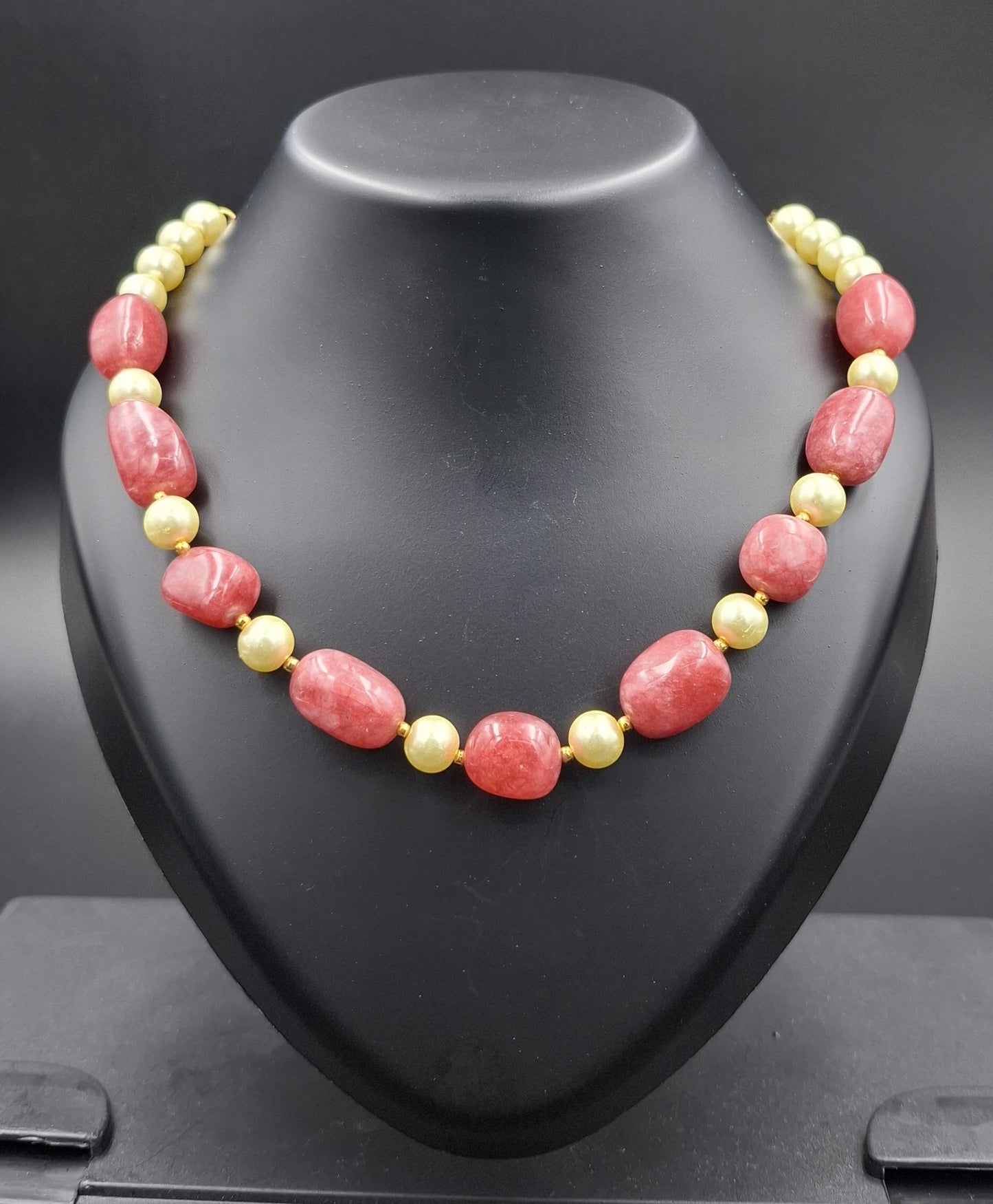 Pink Beads Necklace – Soft Elegance, Bold Impression