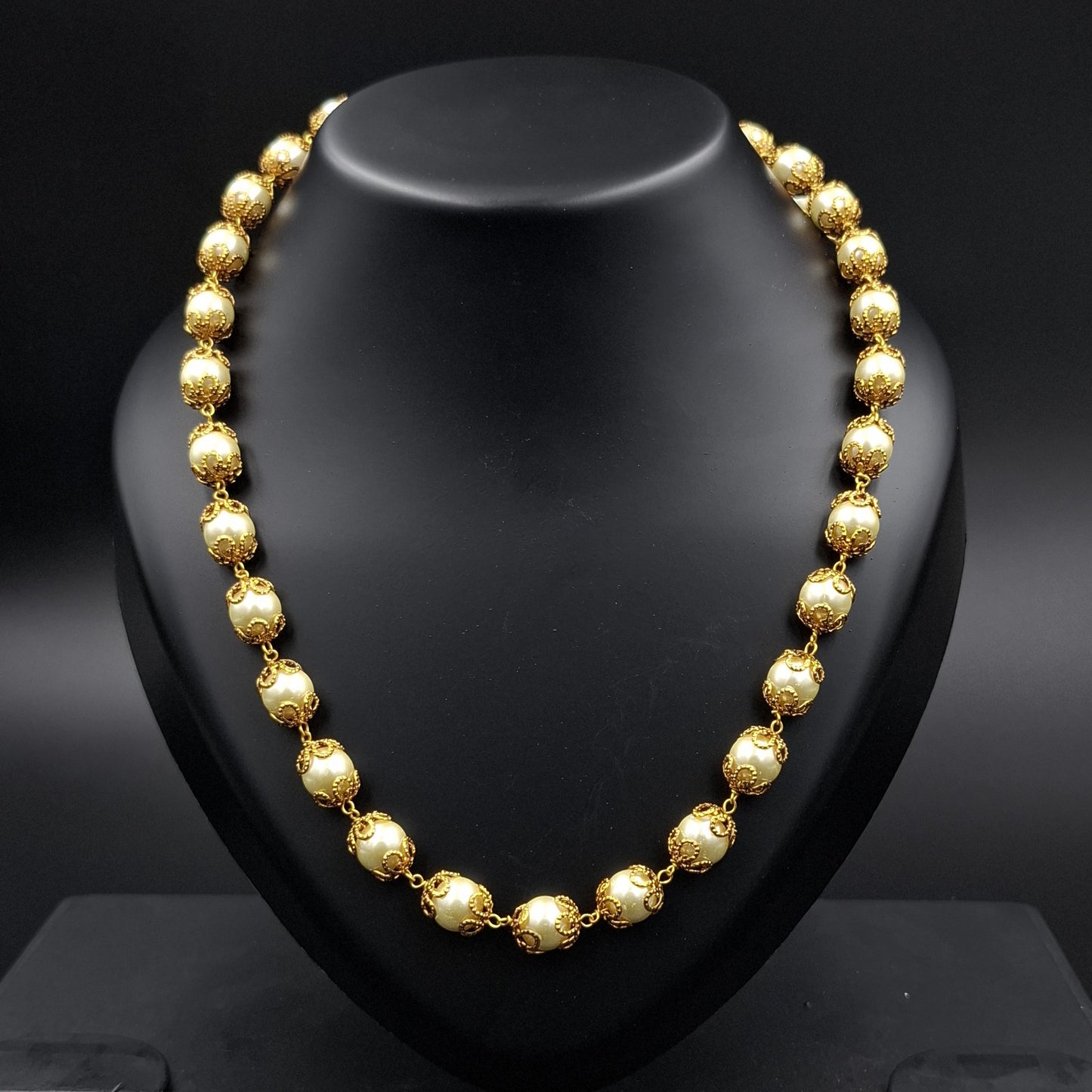 Gold Beads Necklace – Timeless Simplicity, Everyday Shine