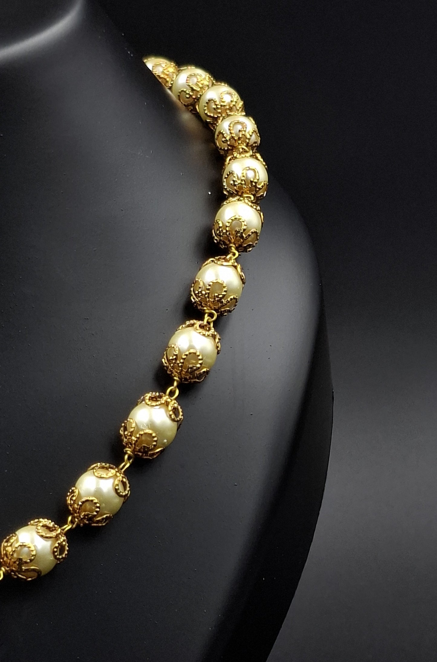 Gold Beads Necklace – Timeless Simplicity, Everyday Shine