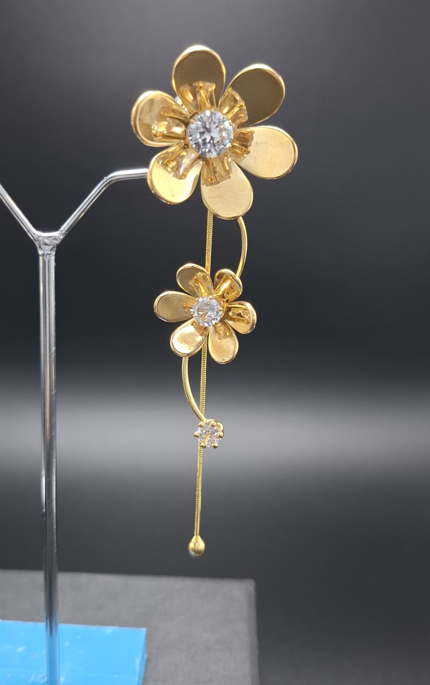 Premium Anti-Tarnish Earrings - Effortless Luxury, Crafted to Last