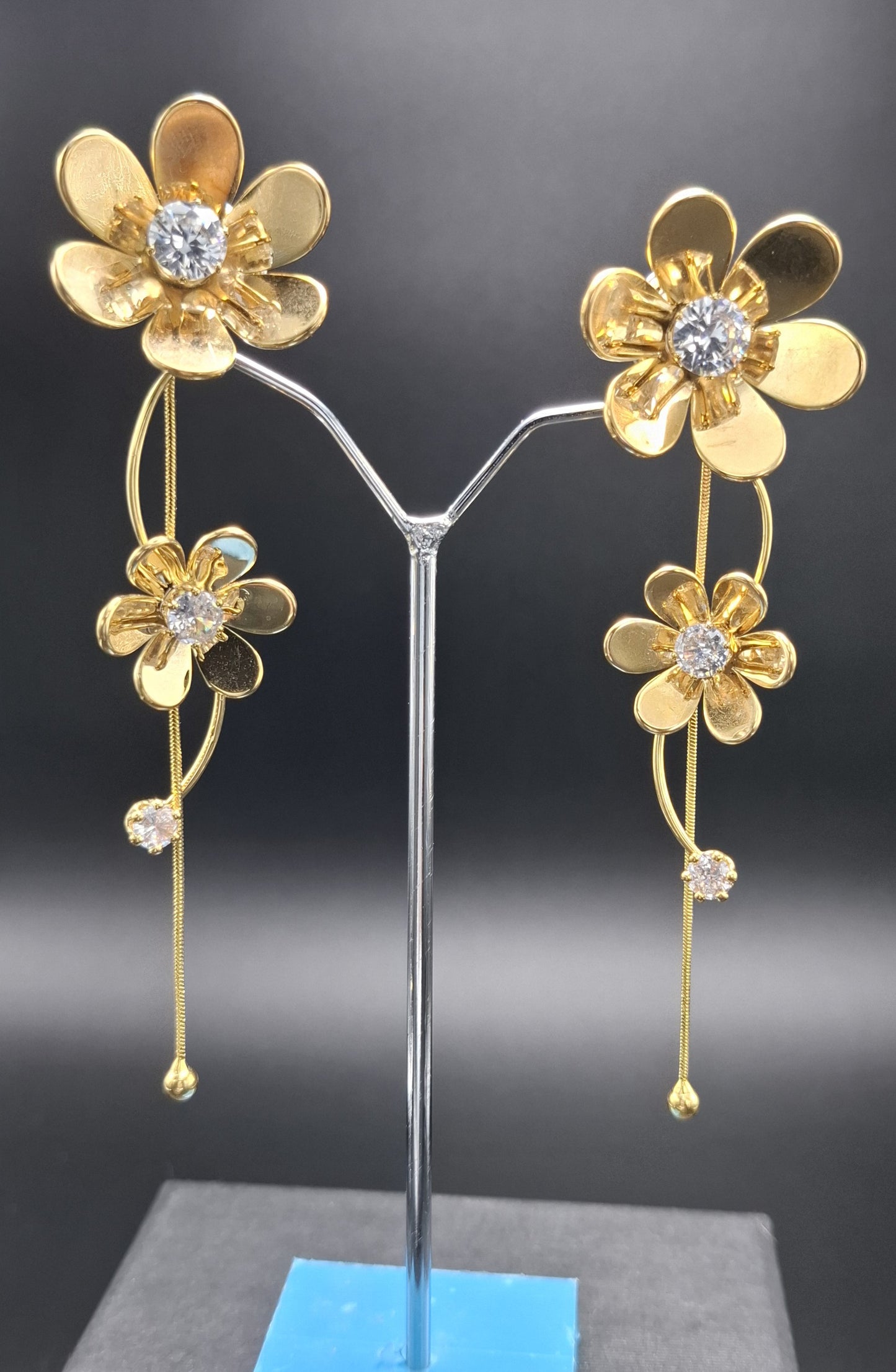 Premium Anti-Tarnish Earrings - Effortless Luxury, Crafted to Last