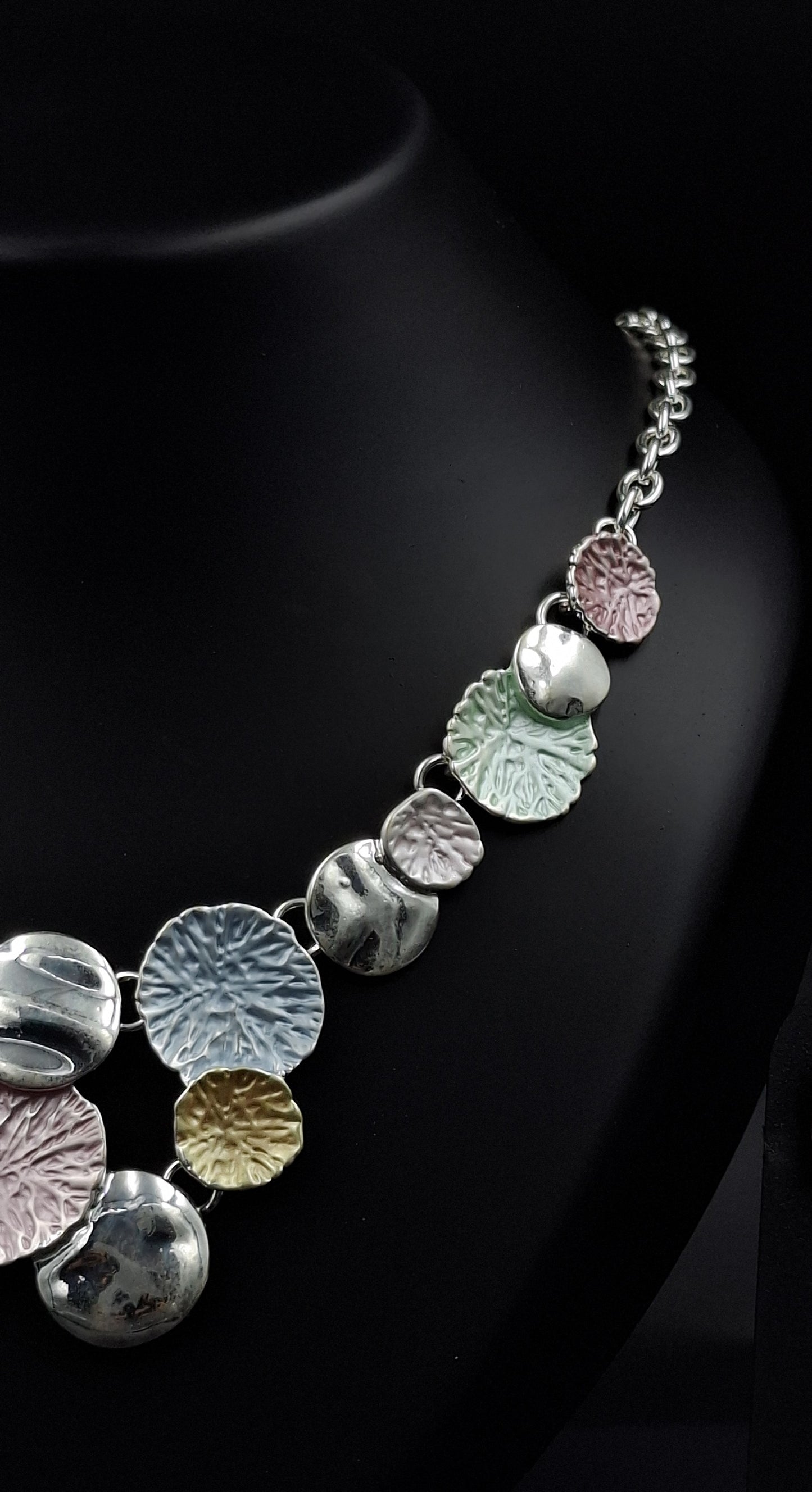 Pastel Bloom Disc Necklace Set