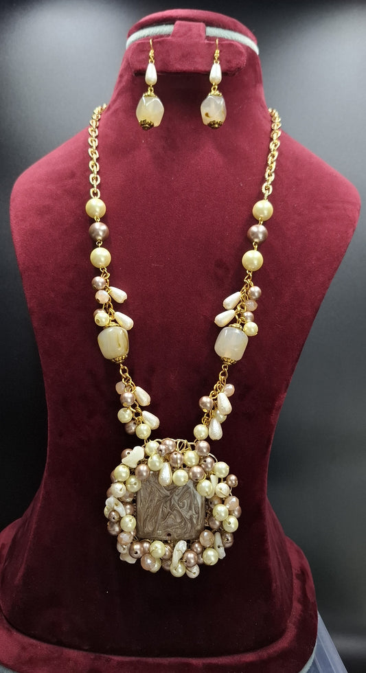 Golden Pearl Garden Necklace