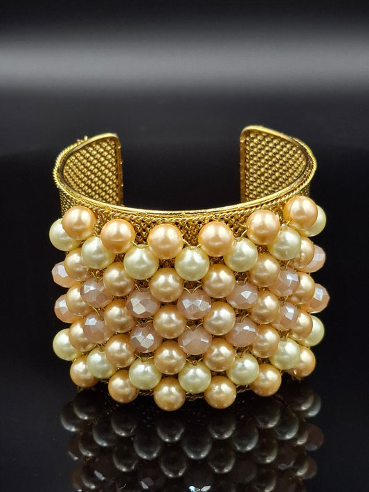 "Rosé Whisper" – Handmade Layered Pearl Bloom Cuff