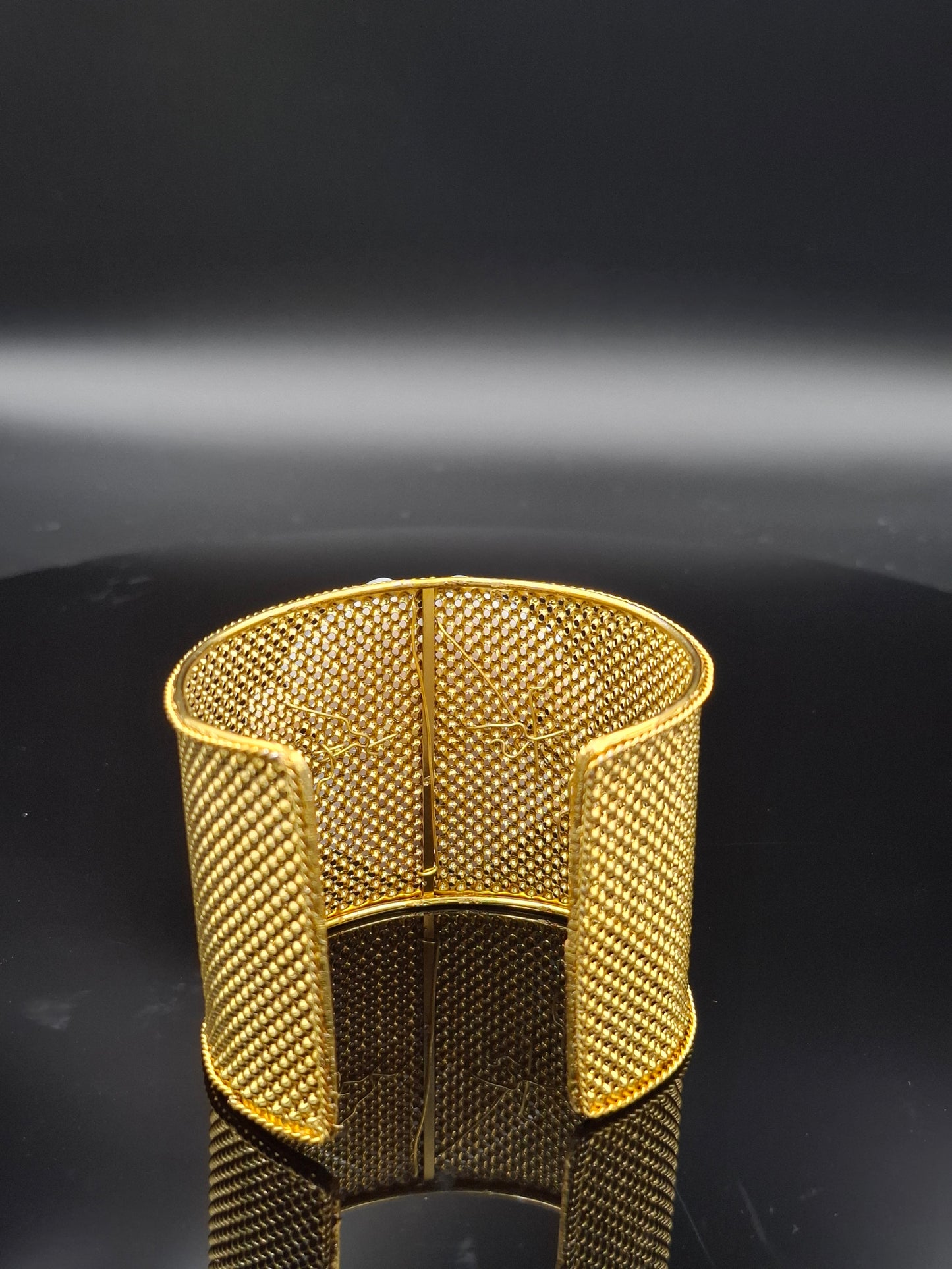 "Moonshade Bloom" – Artisan Grey Stone Floral Cuff